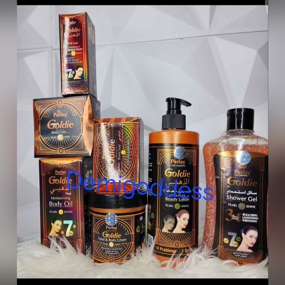 Perlay Goldie Other - Perlay Goldie Beauty 7 In 1 Sets,
